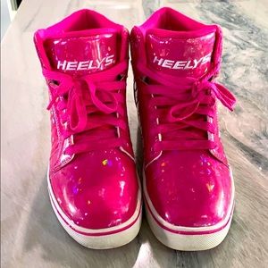 HEELY’S HIGH TOPS WITH WHEELS